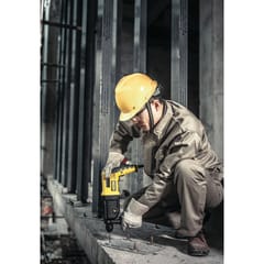 STANLEY 20 mm 620W 2 Mode 2Kg SDSplus Hmmr Drill STHR202K-IN