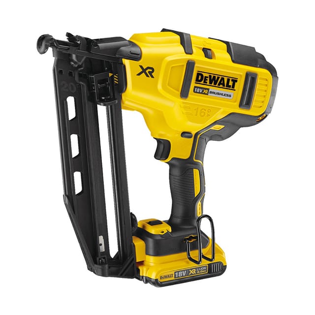 DeWALT 18V Brushless 16GA Finish Nail Gun DCN660D2-QW