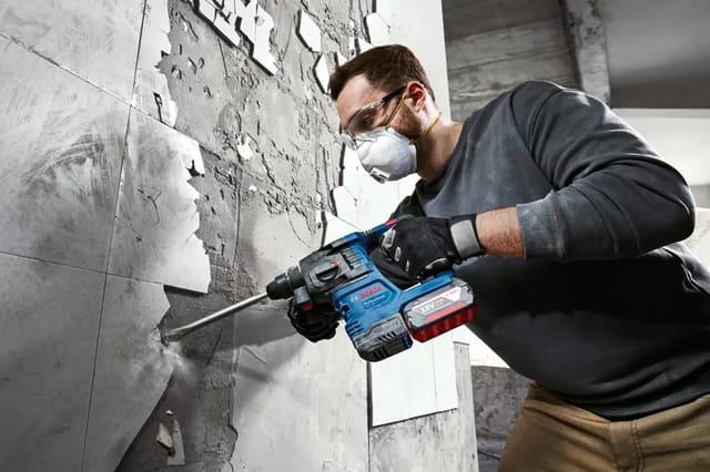 Bosch GBH 185-Li Cordless Rotary Hammer with SDS Plus - 06119240F0