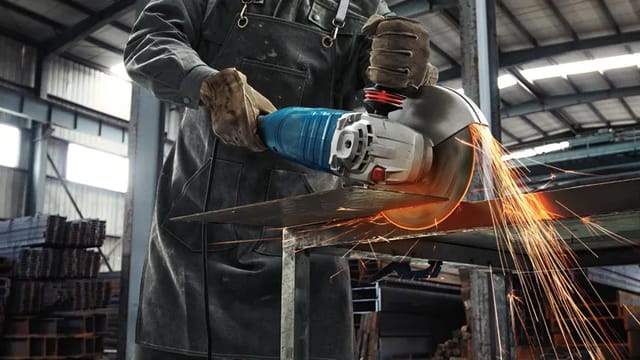 Bosch Angle Grinder GWS 24-180 - 06018C20F0